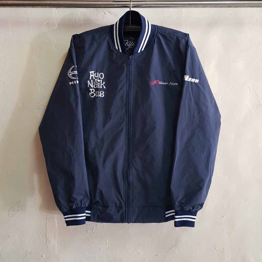 Jaket Trans Banjarnegara, Jaket Varsity WP