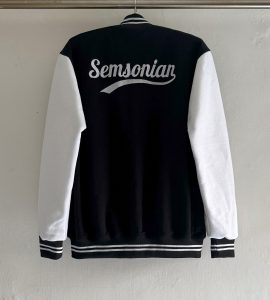 Jaket Varsity SEMS UI, Seragam Jaket College 26