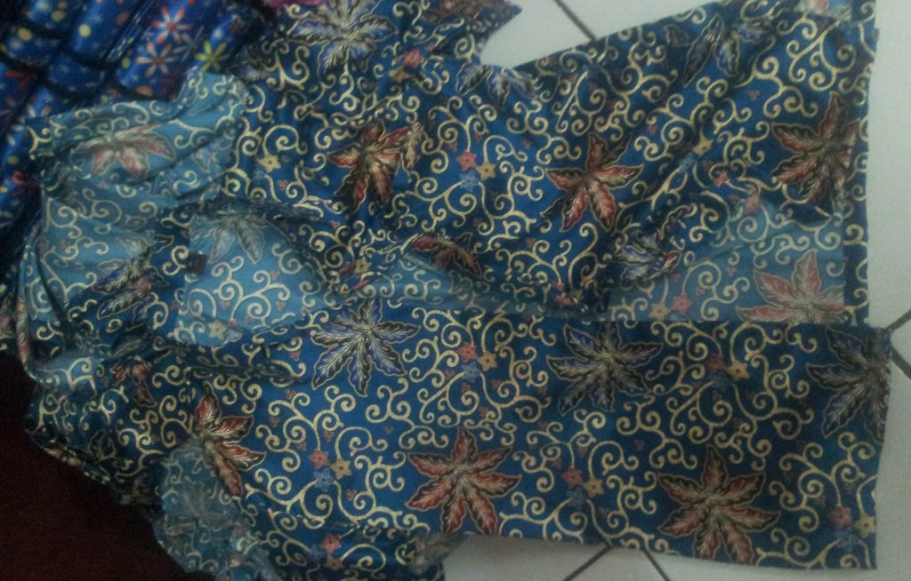 Seragam Kemeja Batik